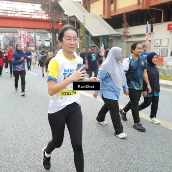 Runner Photo 4611954