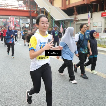 Runner Photo 4611990