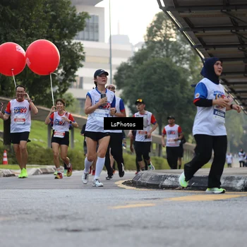Runner Photo 4612006