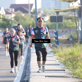 Runner Photo 4612010