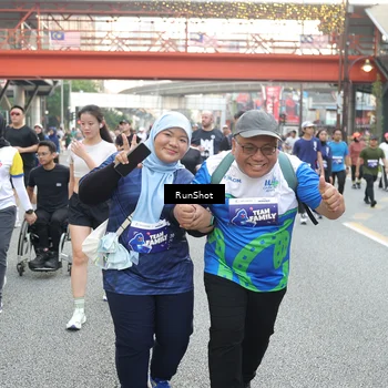 Runner Photo 4612013