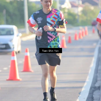 Runner Photo 4612020