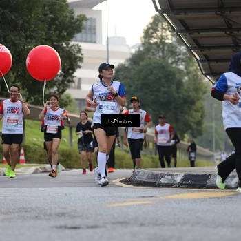 Runner Photo 4612060