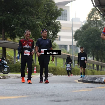 Runner Photo 4612095