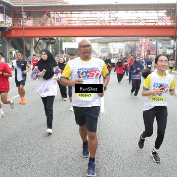 Runner Photo 4612151