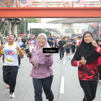 Runner Photo 4612165