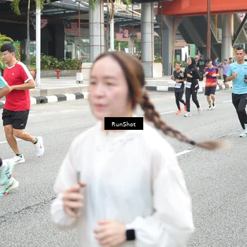 Runner Photo 4612174