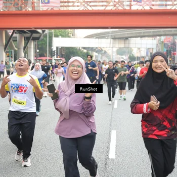 Runner Photo 4612188