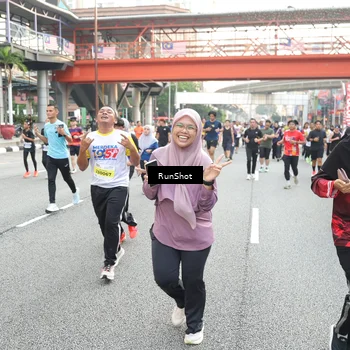 Runner Photo 4612208