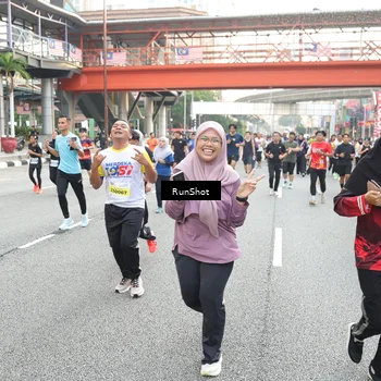 Runner Photo 4612268