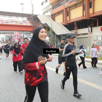 Runner Photo 4612336