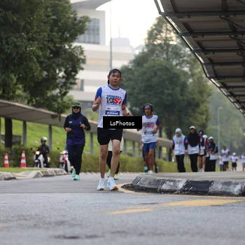 Runner Photo 4612420