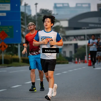Runner Photo 4612471