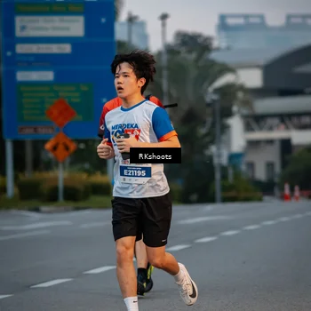 Runner Photo 4612474