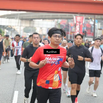 Runner Photo 4612482