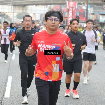 Runner Photo 4612518