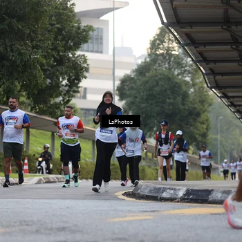 Runner Photo 4612555