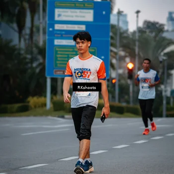 Runner Photo 4612590