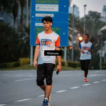 Runner Photo 4612592