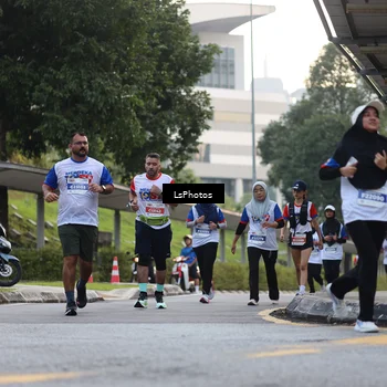 Runner Photo 4612597