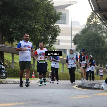 Runner Photo 4612598