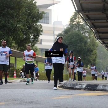 Runner Photo 4612613