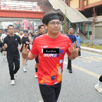 Runner Photo 4612615