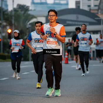 Runner Photo 4612623