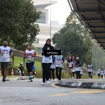 Runner Photo 4612644