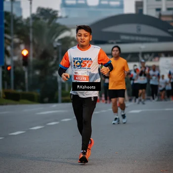 Runner Photo 4612650