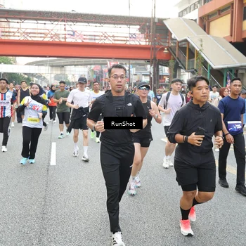 Runner Photo 4612667