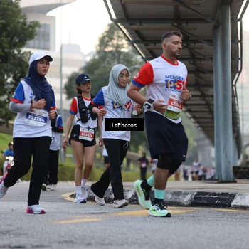 Runner Photo 4612707