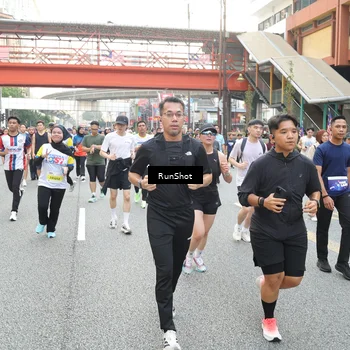 Runner Photo 4612712