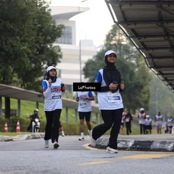 Runner Photo 4612732