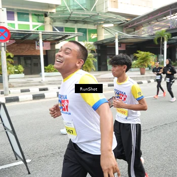 Runner Photo 4612739