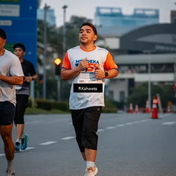 Runner Photo 4612741