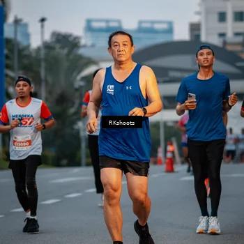 Runner Photo 4612778