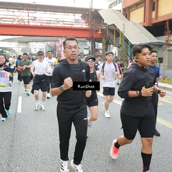 Runner Photo 4612793