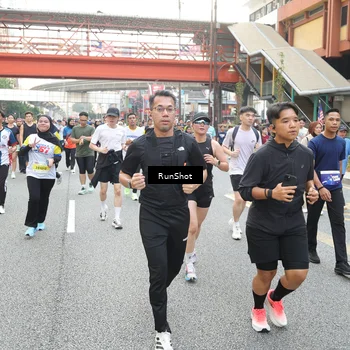Runner Photo 4612835