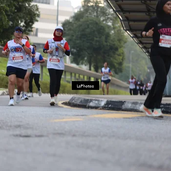 Runner Photo 4612842