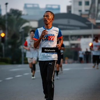 Runner Photo 4612900