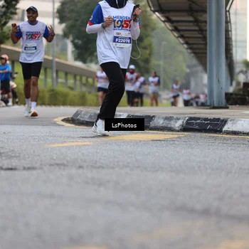 Runner Photo 4612907