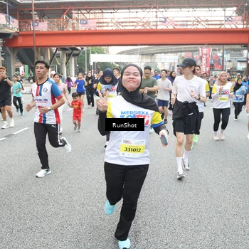 Runner Photo 4612910
