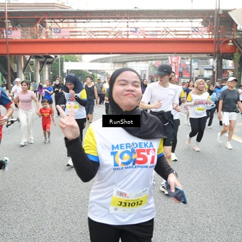 Runner Photo 4612914