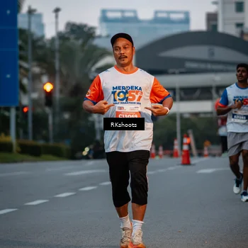 Runner Photo 4612935