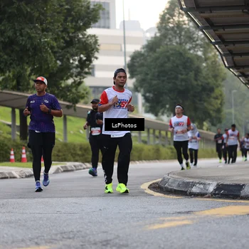 Runner Photo 4612979
