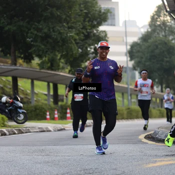 Runner Photo 4613026