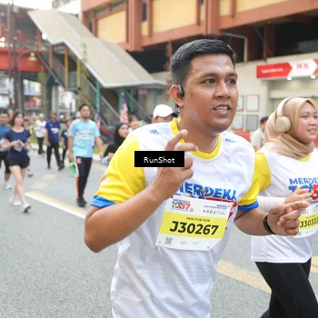 Runner Photo 4613070