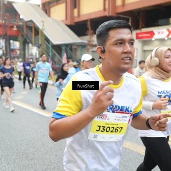 Runner Photo 4613074