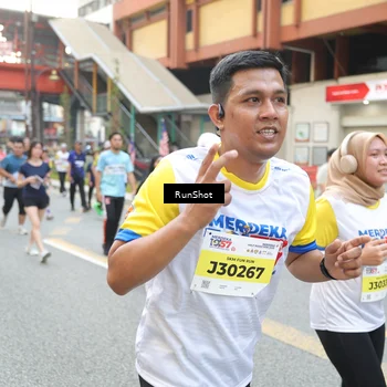 Runner Photo 4613098